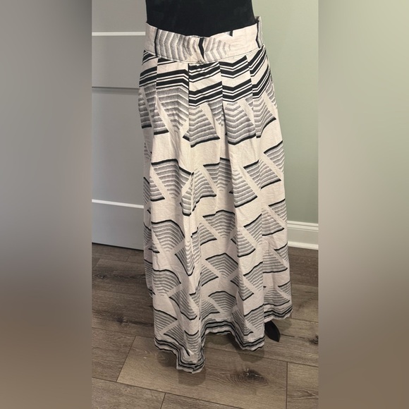Francis + Benedict black and white geometric maxi skirt with pockets African - Picture 3 of 8